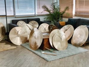 outils sonotherapie (Gong / fend gong ) showroom d'univers son etre)